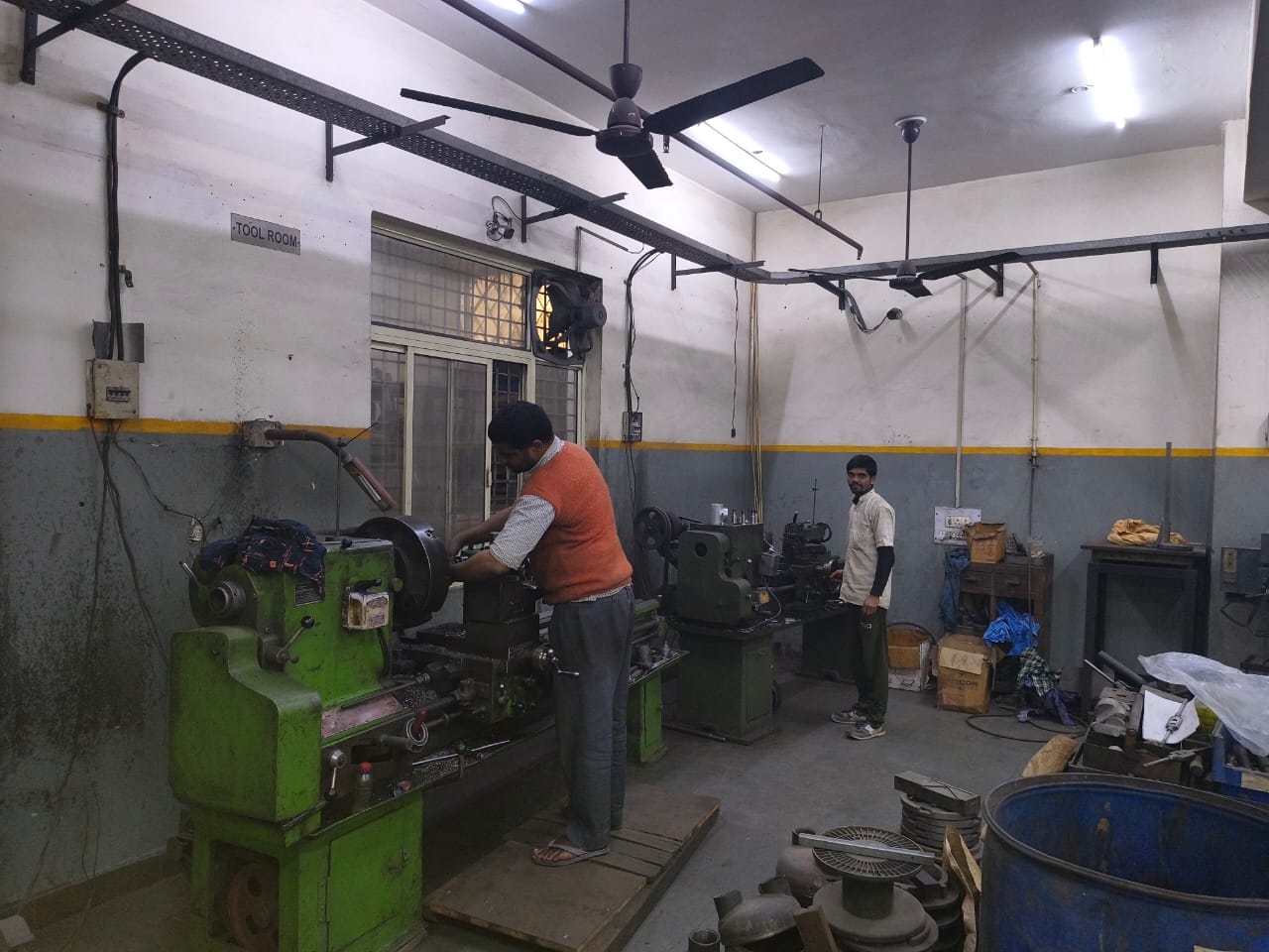 Factory Workshop Image 4